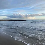 Sète - Confortable appartement T3 climatisé 6 personnes avec garage - 150 m de la plage